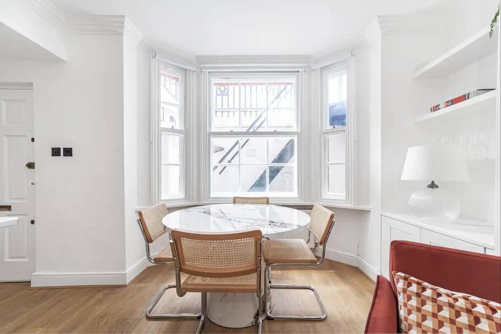 Chic Chelsea Apartment Steps From Kings Road ロンドン エクステリア 写真