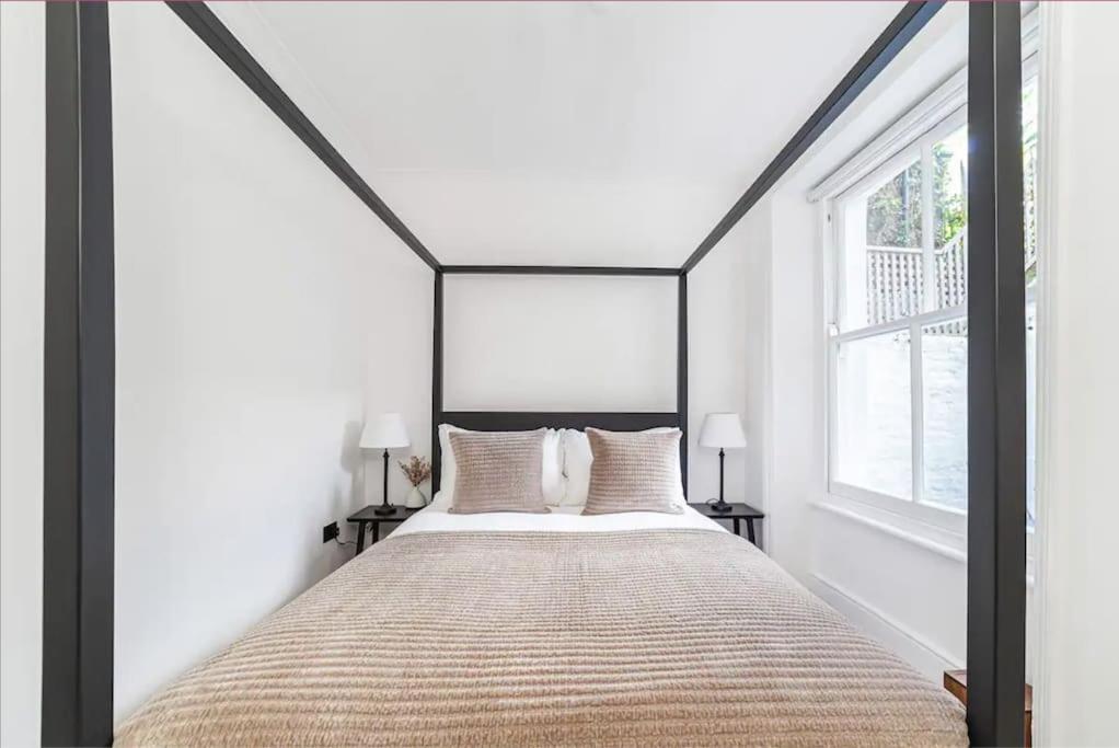 Chic Chelsea Apartment Steps From Kings Road ロンドン エクステリア 写真